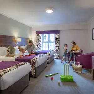4* Hotel Maldron & Leisure Centre, Galway