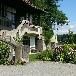 Haus Sossikian Apartment Wasserburg